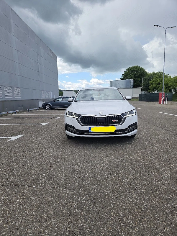 Skoda Octavia IV 2.0 TDI, Combi, Alb, 150 CP