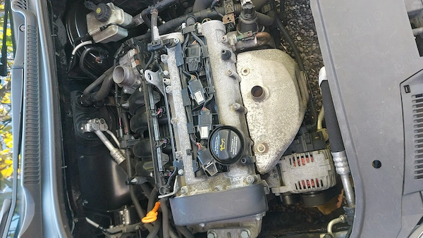 VOLKSWAGEN Golf 2005 — imagine 5