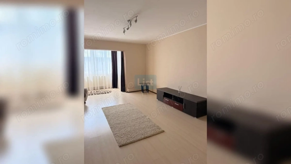 Apartament 3 camere, 78 mp, renovat complet, mobilat și utilat — fotografia 3