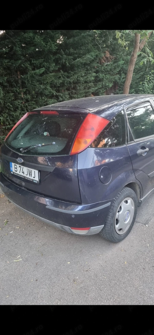 FORD Focus 2000 — imagine 4