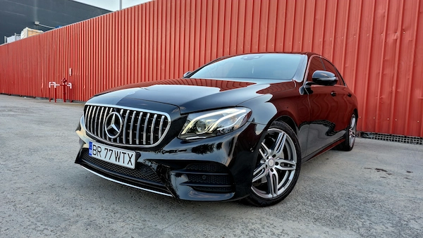 MERCEDES-BENZ E-Class 2016