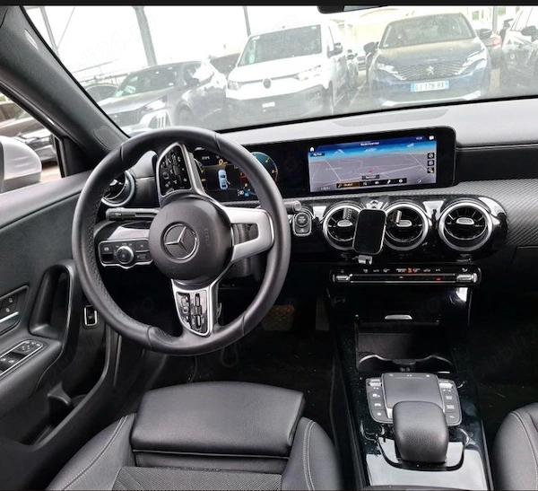 MERCEDES-BENZ A-Class 2022 — imagine 3