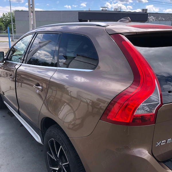 VOLVO XC60 2009 — imagine 3