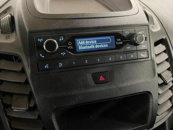 FORD Transit Connect 2020 — imagine 15