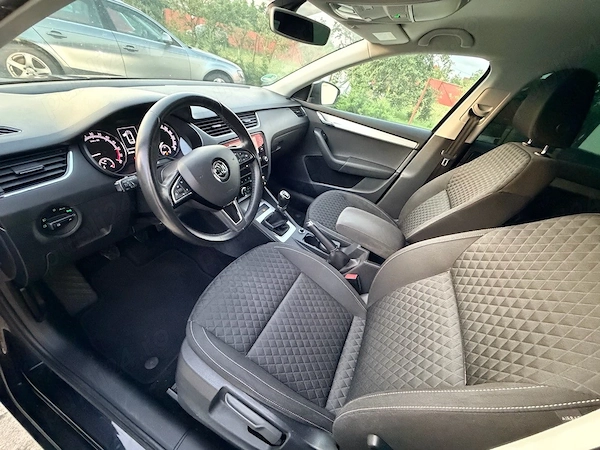 SKODA Octavia 2018 — imagine 10