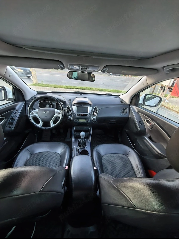HYUNDAI ix35 2013 — imagine 2