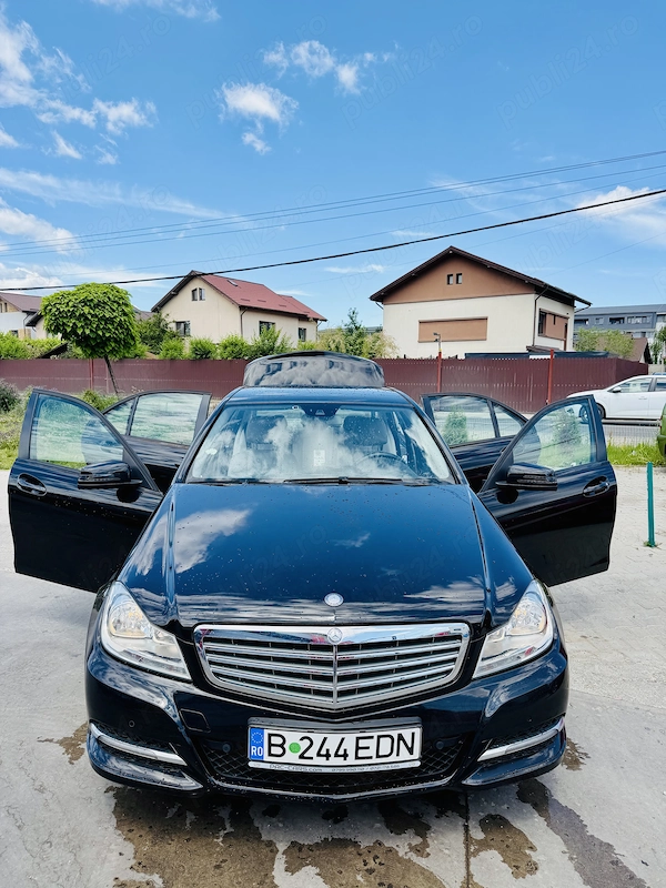 MERCEDES-BENZ E-Class 2011 — imagine 7