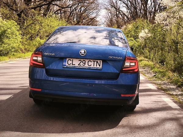 SKODA Octavia 2018 — imagine 3