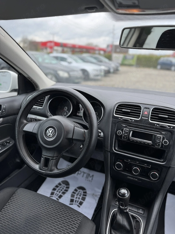 VOLKSWAGEN Golf 2013 — imagine 8