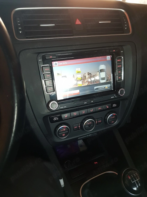 VOLKSWAGEN Jetta 2014 — imagine 4