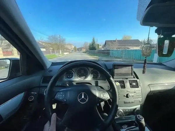 MERCEDES-BENZ C-Class 2010 — imagine 5