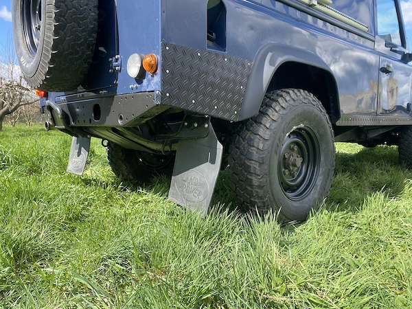 LAND ROVER Defender 2010 — imagine 8