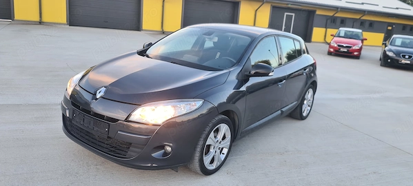 RENAULT Megane 2012 — imagine 2