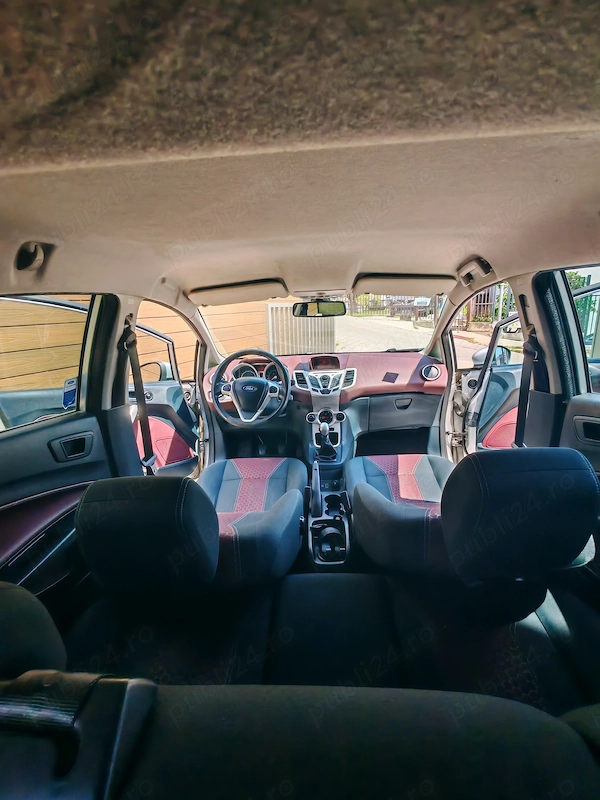 FORD Fiesta 2010 — imagine 5