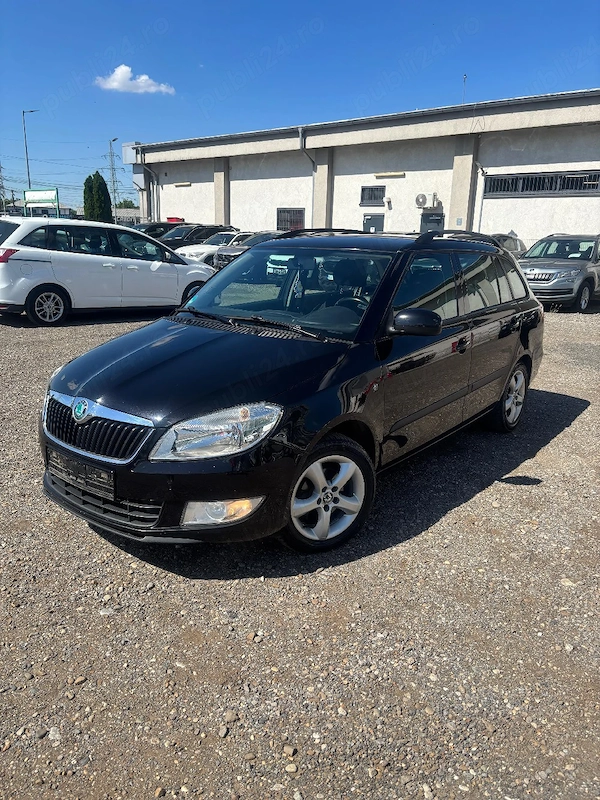 SKODA Fabia 2011 — imagine 2