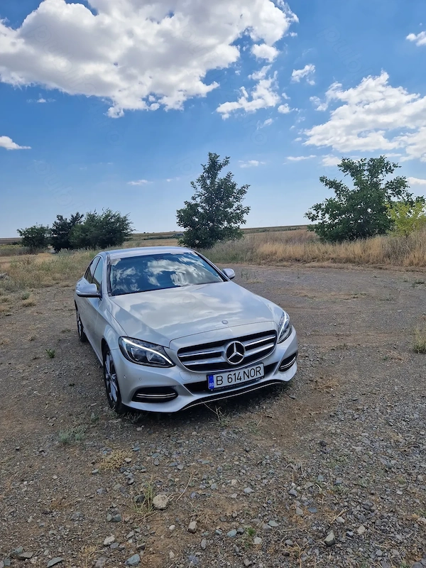 MERCEDES-BENZ C-Class 2015