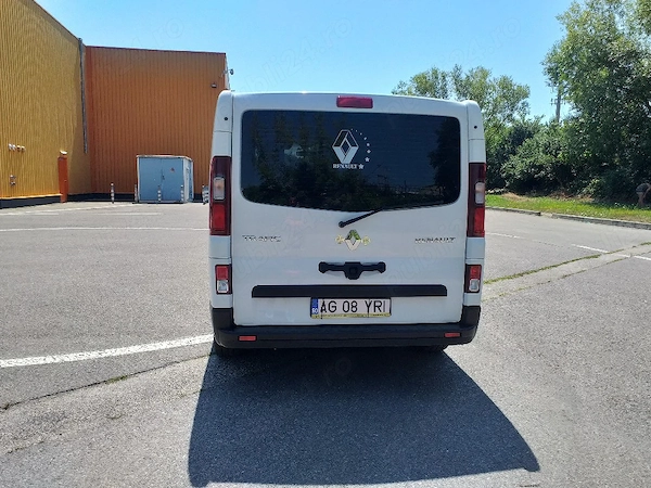 RENAULT Trafic 2016 — imagine 3