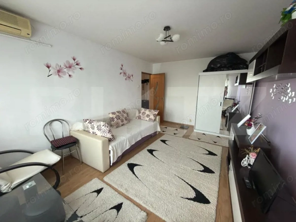 Apartament 2 camere, an 1990, zona Mihai Bravu - Lidl — fotografia 3