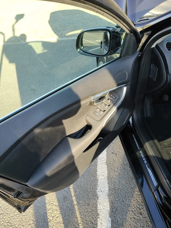 VOLVO V40 2014 — imagine 9