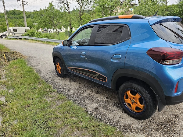 DACIA Spring 2022 — imagine 2