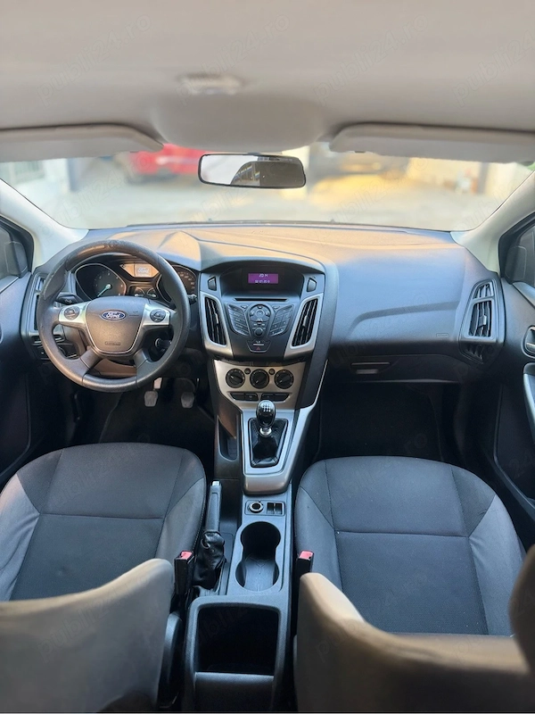 FORD Focus 2012 — imagine 5