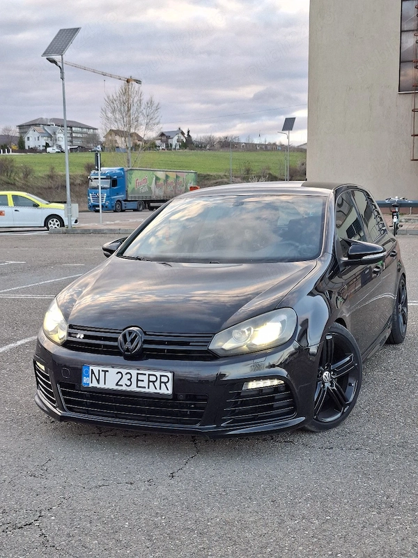 VOLKSWAGEN Golf 2012 — imagine 2