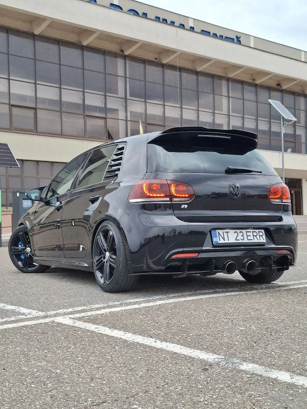 VOLKSWAGEN Golf 2012 — imagine 3