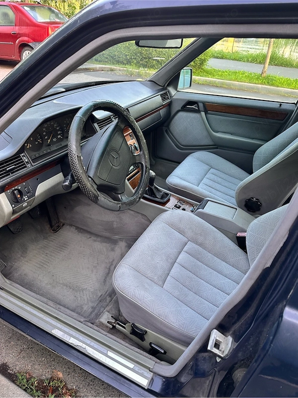 MERCEDES-BENZ E-Class 1994 — imagine 3