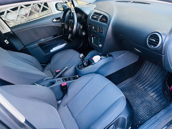 SEAT Leon 2008 — imagine 2