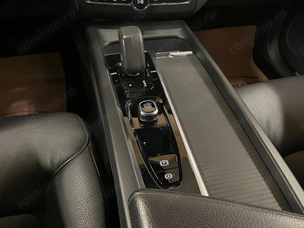 VOLVO Unknown Model 2021 — imagine 20