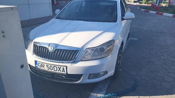 SKODA Octavia 2012 — imagine 4