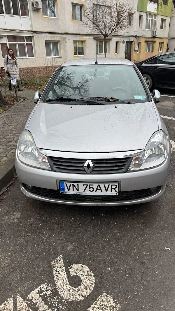 RENAULT Symbol 2011 — imagine 2