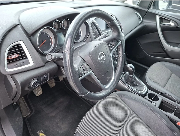 OPEL Astra 2014 — imagine 5