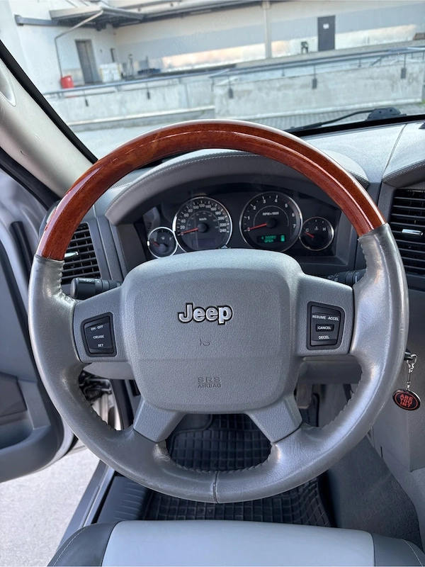 JEEP Grand Cherokee 2009 — imagine 4