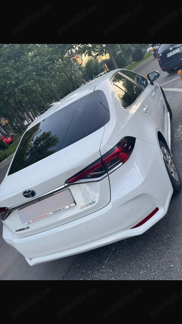 TOYOTA Corolla 2022 — imagine 3