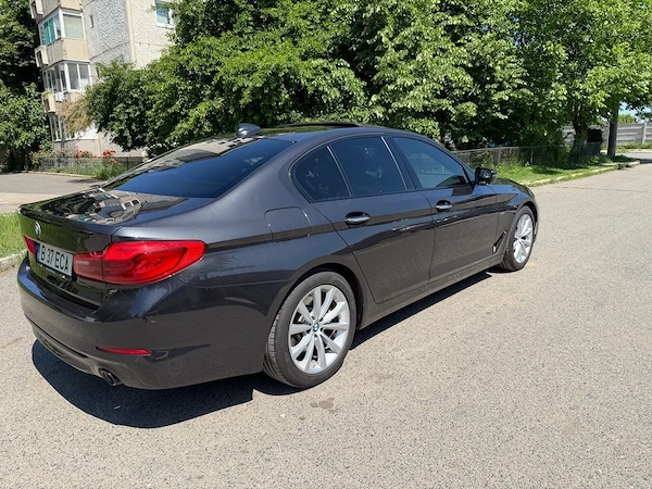 BMW 5 Series 2017 — imagine 3