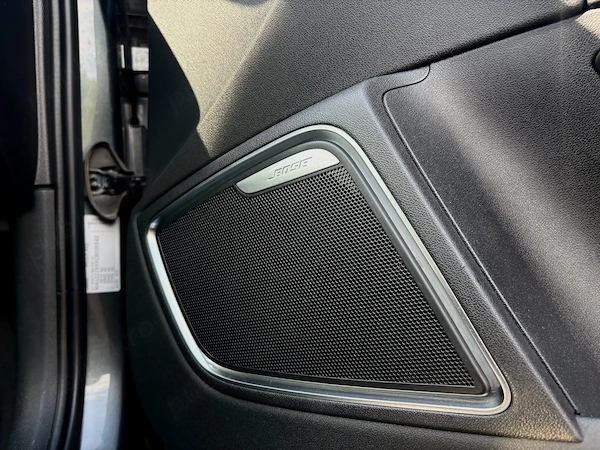 AUDI A1 2012 — imagine 9