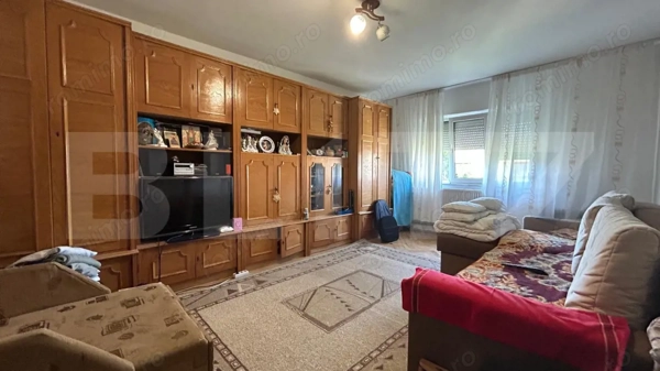 Apartament 2 camere, decomandat, Nufărul — fotografia 1