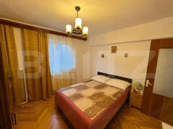 Apartament 3 camere decomandat, 76 mp, 2 băi, balcon, etaj 2 – Cugir — fotografia 1