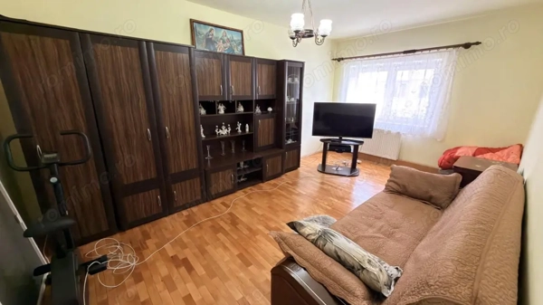 Apartament 3 camere decomandate et. 3/4 Mihai Viteazul — fotografia 1