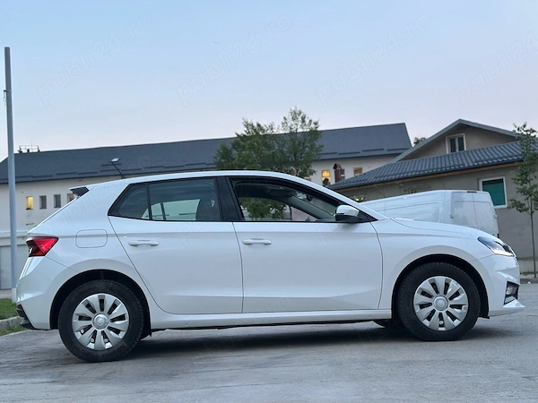 SKODA Fabia 2022 — imagine 4