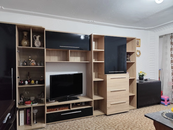 Ofer spre închiriere apartament 2 camere decomandat — fotografia 3