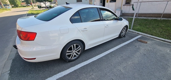 Volkswagen Jetta 2012