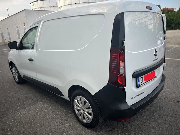 RENAULT Express 2022 — imagine 9