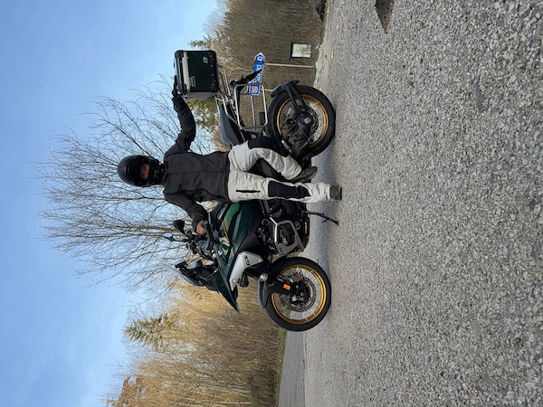 Vând BMW 1300 GS