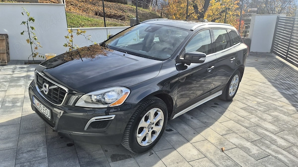 Volvo XC60 Summum D5, 215cp
