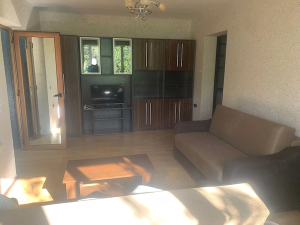 Închiriez apartament 2 camere — fotografia 1