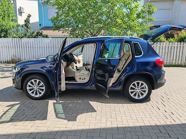 Vw Tiguan 2.0 TDI 4x4 DSG Piele Crem Panoramic Navi Incz Scaune Cmr Masalier Carlig ParkAsist Jante