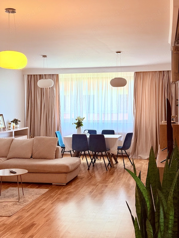 Superb! 4 camere! De inchiriat sau vanzare — fotografia 1