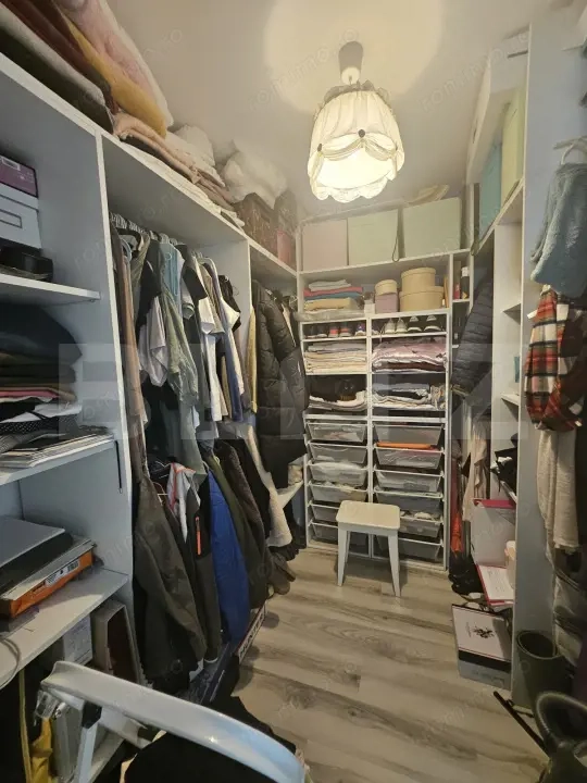 Apartament de vanzare, 67 mp, semidecomandat, parcare, zona Eroilor — fotografia 3